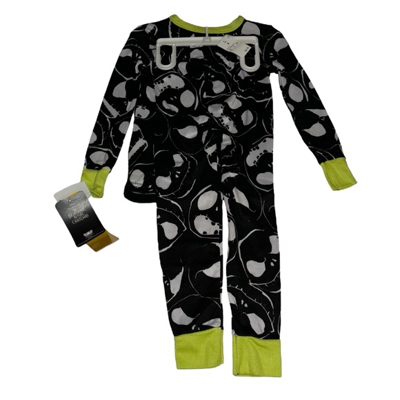 Nightmare Before Christmas Kids Boys Glow in Dark 2 piece Pajama set Size 4 NWT - Picture 2 of 4